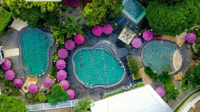 Отель Gracia Spa Resort Hotel  Jalancagak